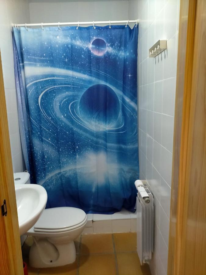 Albergue Santa Barbara Aliaga Zewnętrze zdjęcie