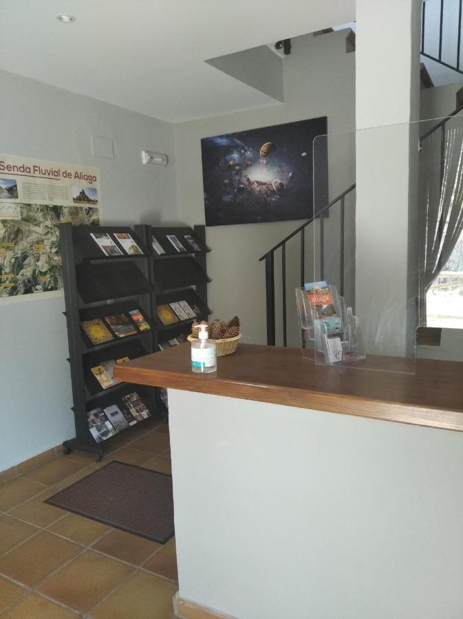 Albergue Santa Barbara Aliaga Zewnętrze zdjęcie